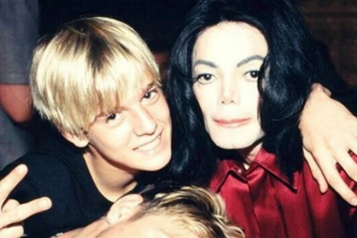 Màn tưởng nhớ Michael Jackson bị cắt bỏ: Vì cái chết của Aaron Carter? - Ảnh 2.