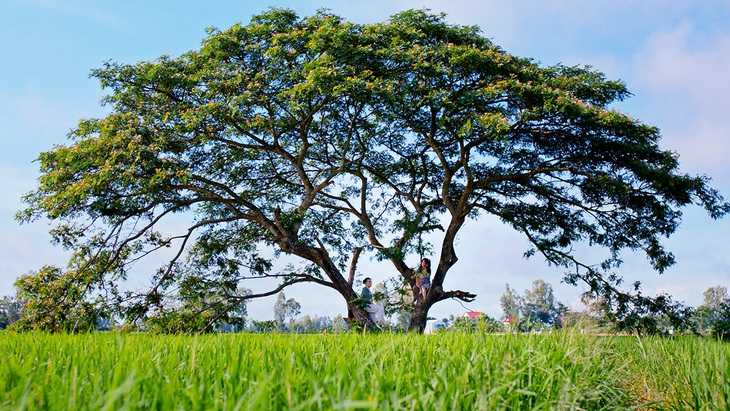 Puka ‘phun vòi rồng’ khi đóng ‘Kẻ độc hành’ - Ảnh 9.