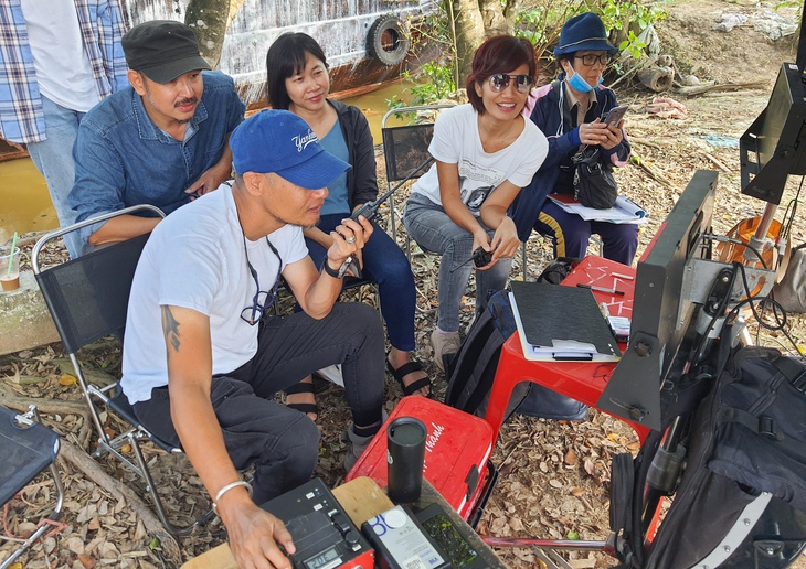 Đạo diễn Bùi Thạc Chuyên: Làm phim không khổ không hay được - Ảnh 1.