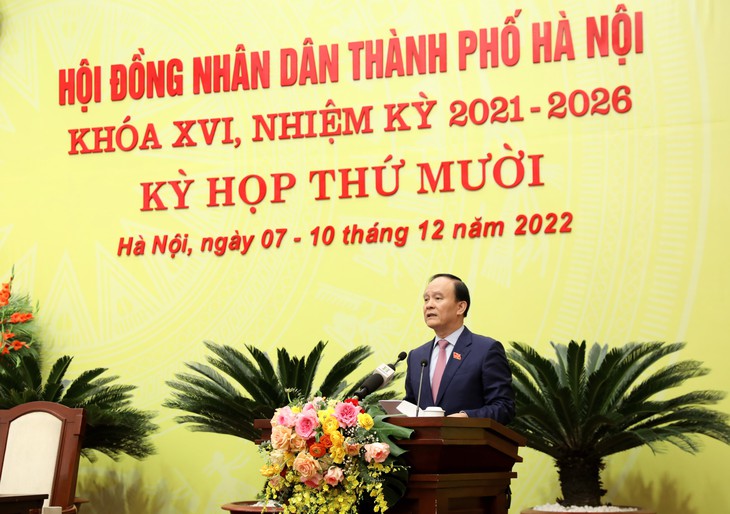 Hà Nội miễn nhiệm, bầu mới nhiều vị trí lãnh đạo - Ảnh 1.