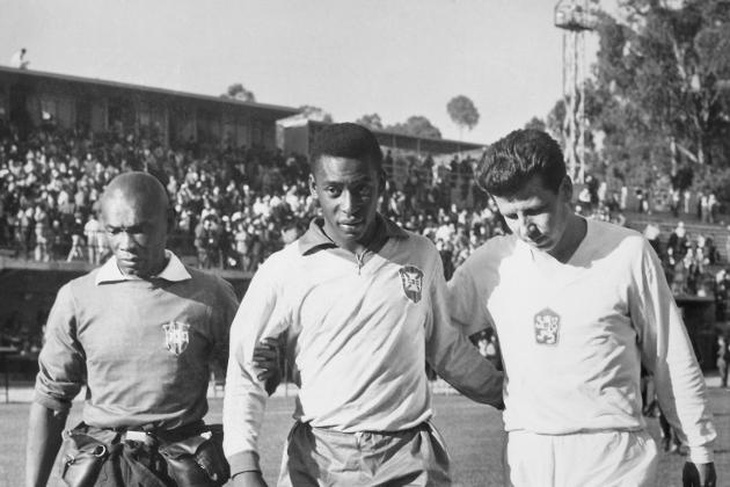 Thực hư vua bóng đá Pele 3 lần vô địch World Cup? - Ảnh 2.