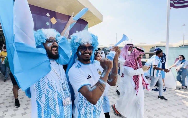 Thư Qatar: Chạy vì Messi, đuối nhưng vui