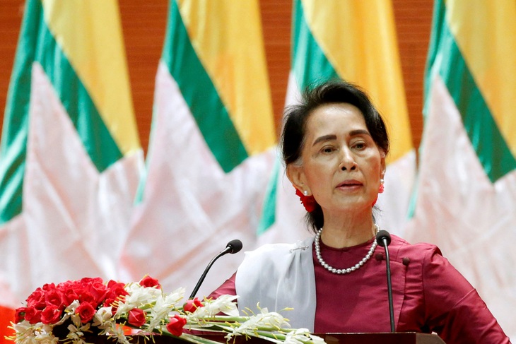 Bà San Suu Kyi bị xử kín, thêm 5 tội tham nhũng và 7 năm tù - Ảnh 1.