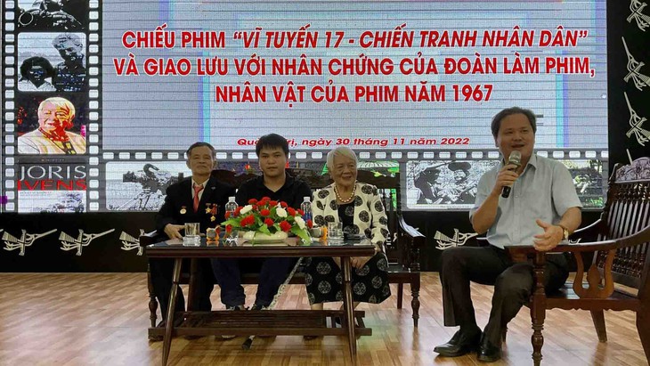 9X xây cầu đưa người trẻ về quá khứ - Ảnh 1.