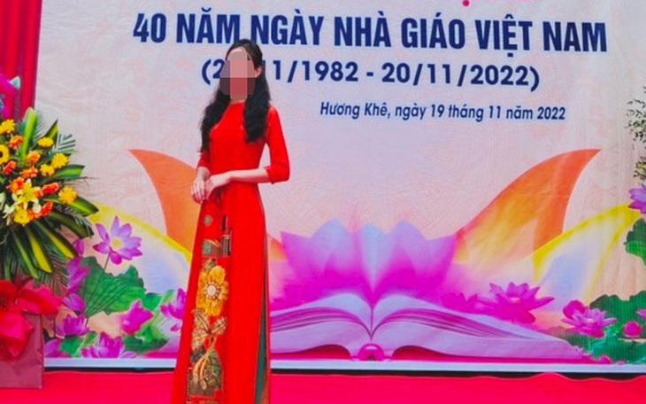 Cô giáo 22 tuổi mất liên lạc khi trở lại trường học, nhiều người đang tìm kiếm