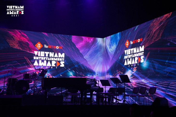 Đêm Gala trao giải Vietnam Entertainment Awards 2021 - Nơi những tài năng được tôn vinh - Ảnh 1. Đêm Gala trao giải Vietnam Entertainment Awards 2021 - Nơi những tài năng được tôn vinh - Ảnh 1.