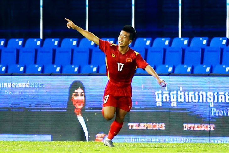 Trung Thành lập siêu phẩm, U23 Việt Nam đánh bại U23 Thái Lan - Ảnh 2.