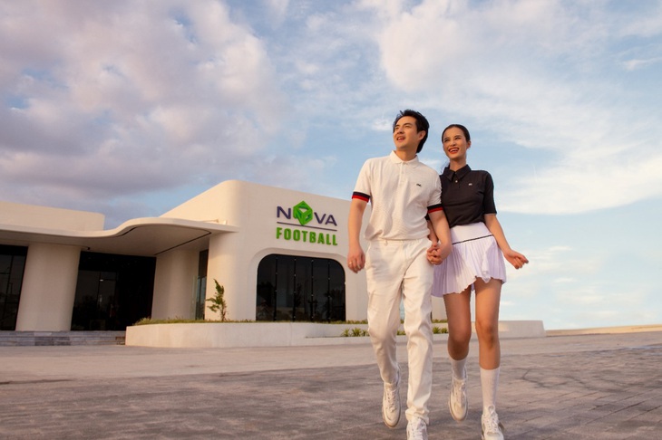 Đông Nhi - Ông Cao Thắng tận hưởng kỳ nghỉ tại NovaWorld Phan Thiet - Ảnh 8.