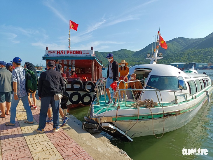 Khách sạn, resort ở Khánh Hòa kín phòng, khách thích thuê biệt thự riêng - Ảnh 3.