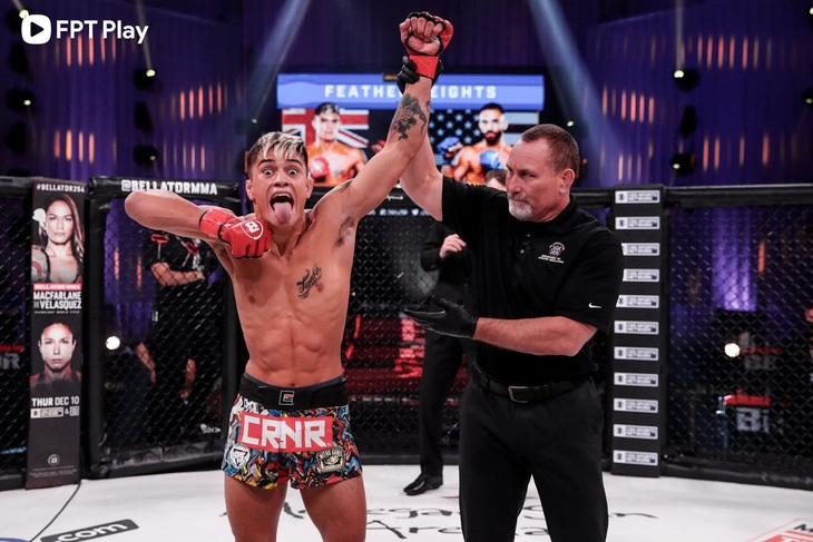 Bellator MMA 276: Adam Borics so tài Mads Burnell - Ảnh 5.