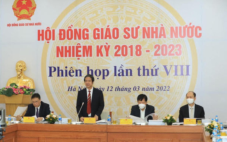 Vì sao 10 ứng viên không đủ tiêu chuẩn công nhận xét chức danh giáo sư, phó giáo sư năm 2021?