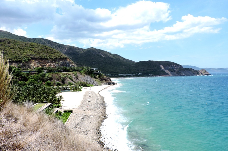 Chưa dời ga Nha Trang, thống nhất về công trình điểm nhấn đường Trần Phú - Ảnh 3.