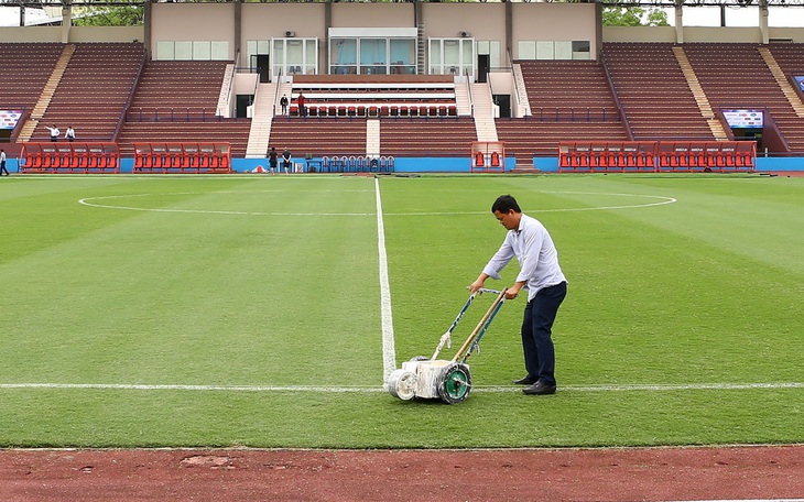 Sân Việt Trì 