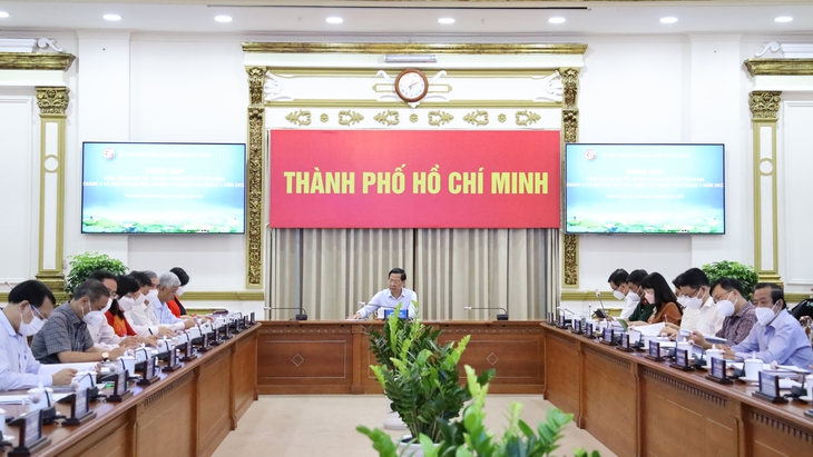 Chủ tịch UBND TP.HCM Phan Văn Mãi: Đẩy mạnh làm nhà ở xã hội - Ảnh 1.