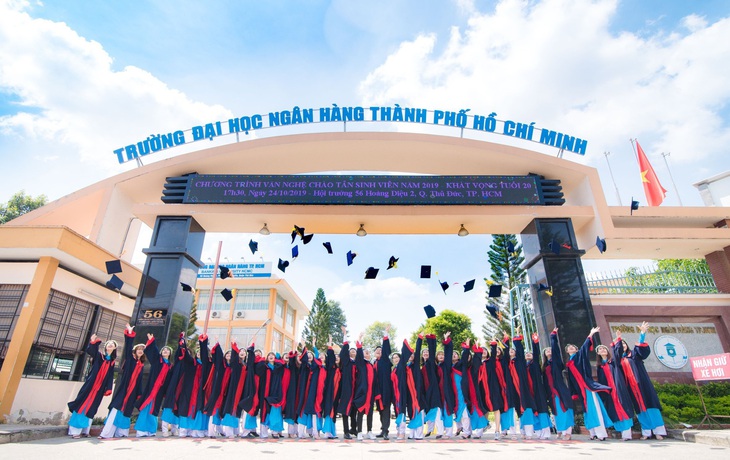 Trường Đại học Ngân hàng TP.HCM (HUB) tuyển sinh văn bằng 2 hệ vừa làm vừa học - Ảnh 3.