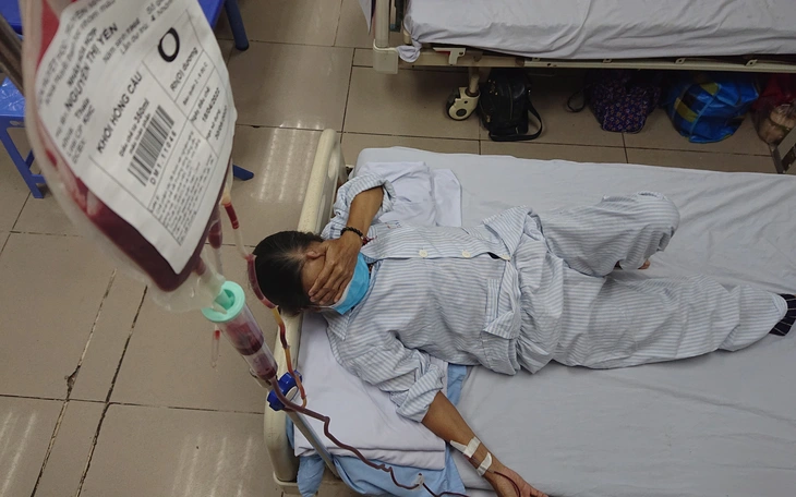 Bệnh nhân truyền máu gần 3 thập kỷ thoát nguy kịch vì viêm ruột thừa - Ảnh 2.