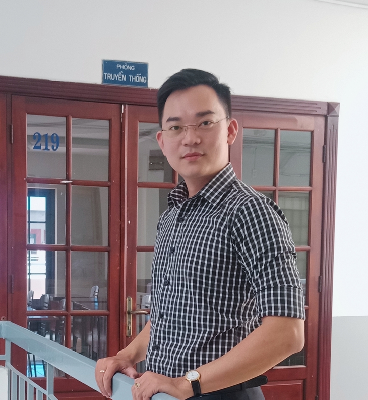 Con không bơ vơ - Ảnh 2. Con không bơ vơ - Ảnh 2.