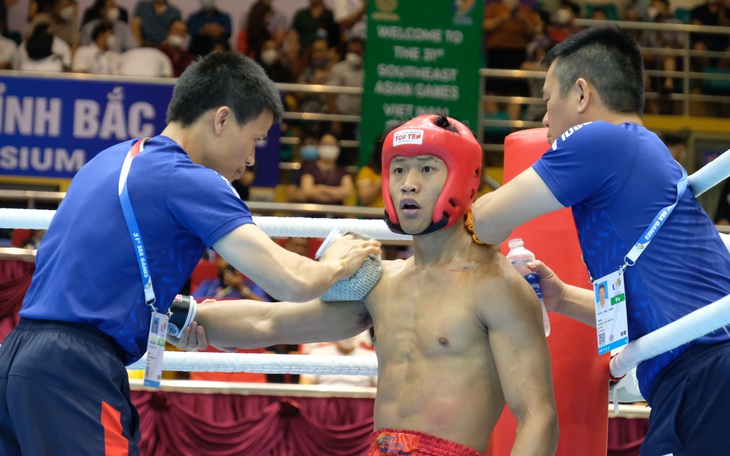 Hằng Nga, Thế Hưởng lấy vé tranh HCV kickboxing