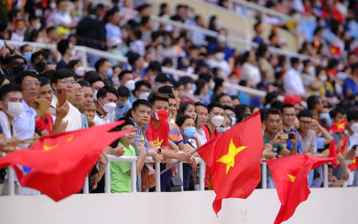 Hàng vạn khán giả làm SEA Games 31 