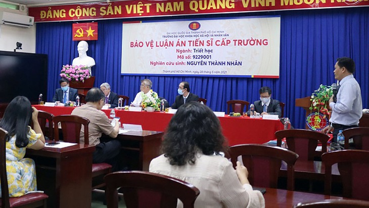 Đào tạo tiến sĩ: Trường bài bản vắng học viên, học viên có xu hướng né trường khó nhằn - Ảnh 1.