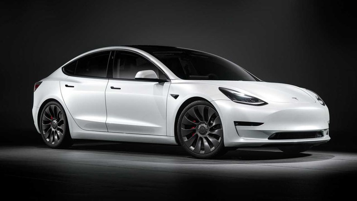 Có thật Tesla làm xe lãi gấp 8 lần Toyota? - Ảnh 2.