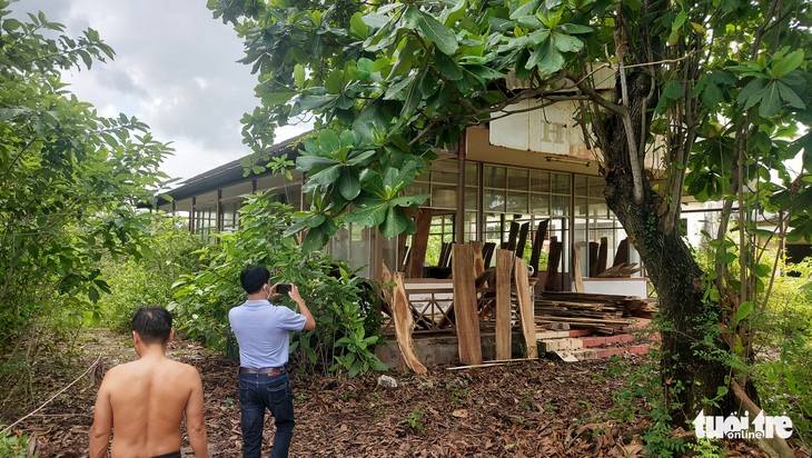 Nhiều khu đất, nhà công sở có vị trí ‘đất vàng’ tại Đồng Tháp bị ‘trùm mền’ - Ảnh 2.