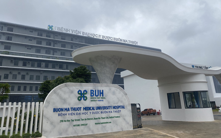 Trẻ sơ sinh bệnh nặng sau 10 giờ xuất viện, bệnh viện nói gì?- Ảnh 2.