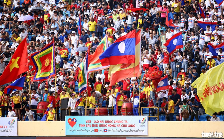 Những hình ảnh trận đấu U23 Lào - U23 Singapore