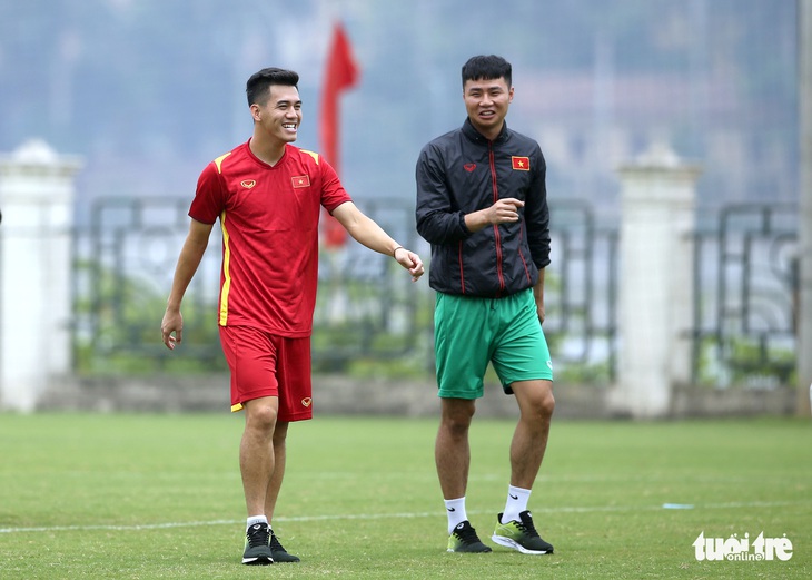 Đại thắng U23 Indonesia, ông Park vẫn cau có - Ảnh 1.