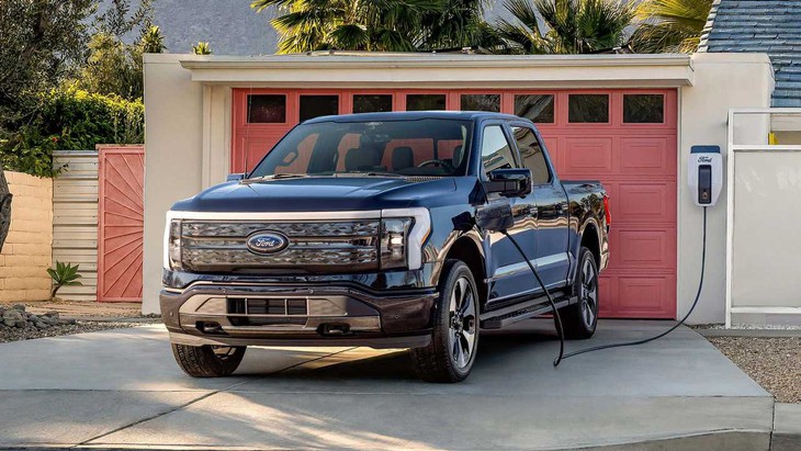 Ford mạnh tay với đại lý: Bán kênh giá bao nhiêu xe, bị cắt bấy nhiêu nguồn hàng - Ảnh 1.