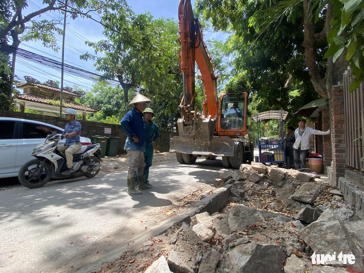 Nhiều công trình chạy đua trước giờ khai mạc Tuần lễ Festival Huế 2022 - Ảnh 3.