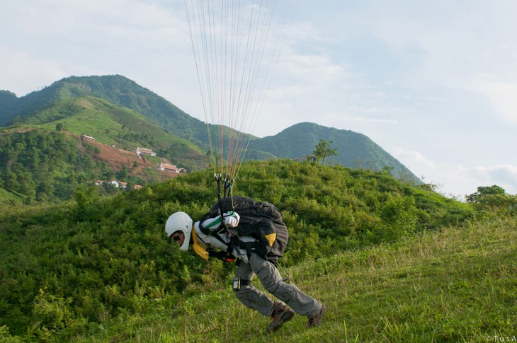 U70 vẫn bay lượn trên trời - Ảnh 7.