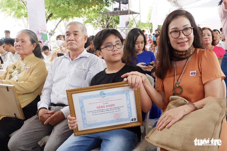 NSND Kim Xuân: Thành viên trong gia đình đều bình đẳng, nhưng phải giữ nề nếp - Ảnh 1.