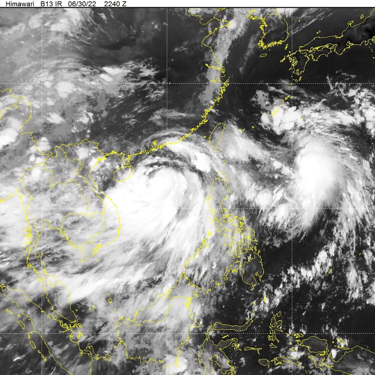 Bão số 1 đang cách Hoàng Sa 360km, di chuyển theo hướng Tây Bắc - Ảnh 1.