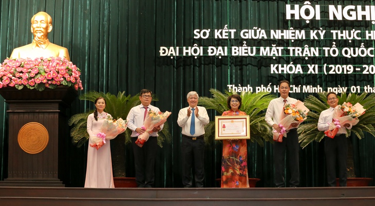 Đừng coi thường đám lửa nhỏ, nó sẽ thiêu rụi cả cánh rừng - Ảnh 1. Đừng coi thường đám lửa nhỏ, nó sẽ thiêu rụi cả cánh rừng - Ảnh 1.