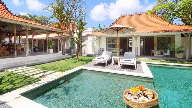 200 người đặt cọc qua mạng thuê Helios Villa ở Vũng Tàu, đến nơi là dãy quán lẩu, cà phê - Ảnh 4.