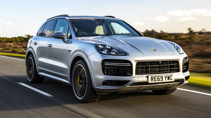 Bị đồn khai tử, Porsche Cayenne, Panamera thế hệ mới lộ diện, sắc sảo hơn - Ảnh 1.