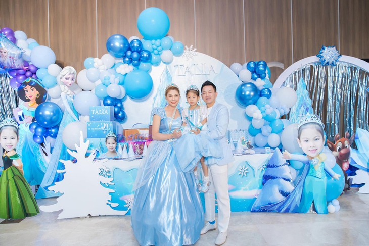 Dàn sao quy tụ tại tiệc sinh nhật con gái Thanh Thảo - Ảnh 1. Dàn sao quy tụ tại tiệc sinh nhật con gái Thanh Thảo - Ảnh 1.