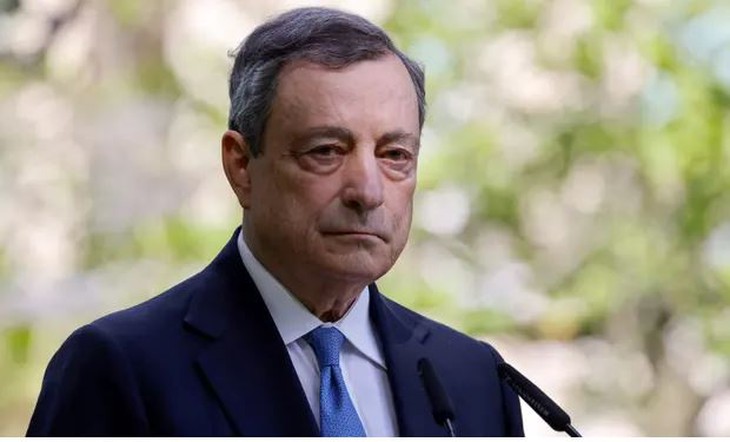 Thủ tướng Ý Mario Draghi chính thức nộp đơn từ chức sau khi chính phủ tan rã - Ảnh 1.