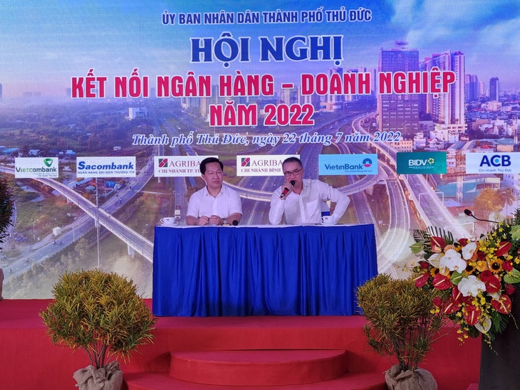 Doanh nghiệp xin số lãnh đạo NHNN TP.HCM để phản ảnh khó khăn khi tiếp cận vốn - Ảnh 2.