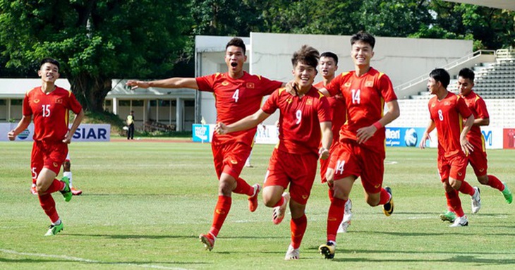 Giá phải trả… - Ảnh 1.
