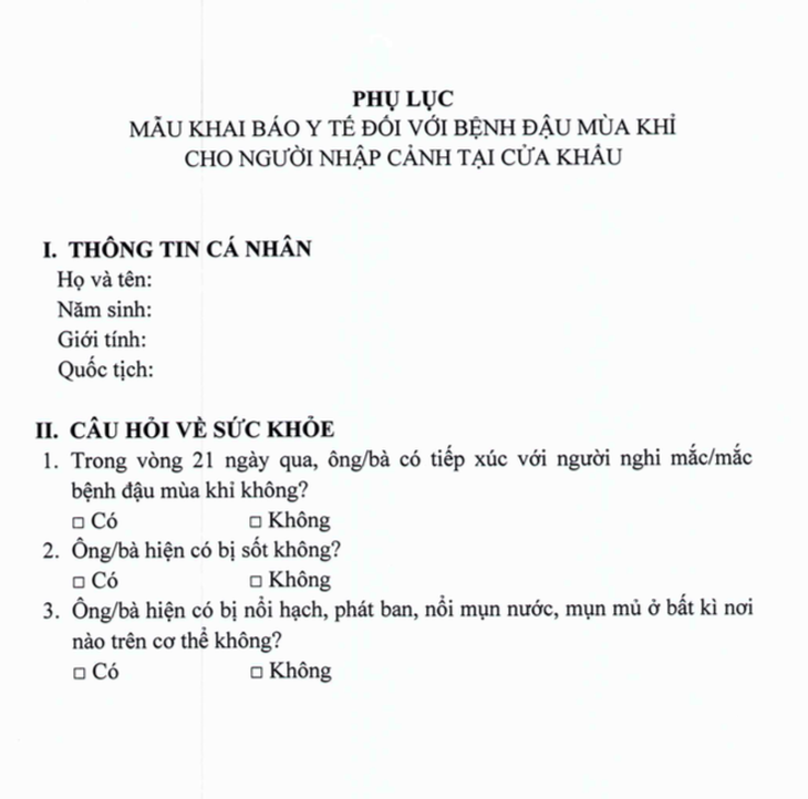 Phòng đậu mùa khỉ, TP.HCM đề xuất cho người nhập cảnh khai báo việc nổi mụn nước, mụn mủ - Ảnh 2.