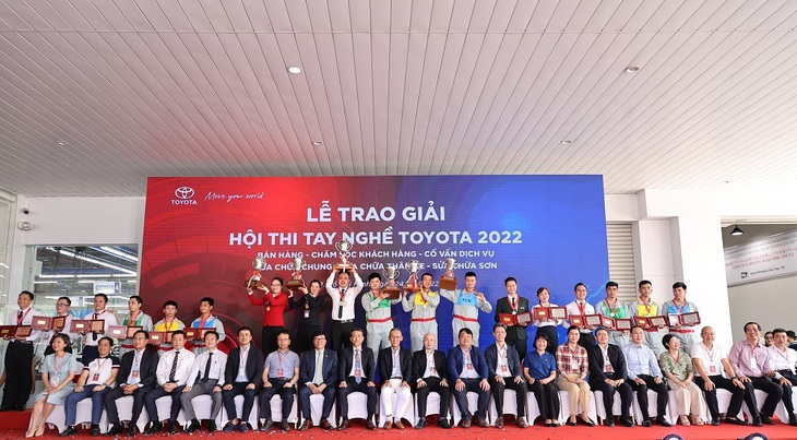 Đại lý Toyota toàn quốc quy tụ trong chung kết Hội thi tay nghề 2022 - Ảnh 1. Đại lý Toyota toàn quốc quy tụ trong chung kết Hội thi tay nghề 2022 - Ảnh 1.