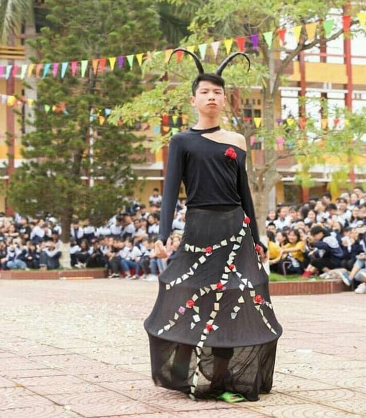 Hội nam sinh hóa... công chúa lực điền, girl cá tính, Phi Mã Lệ Xuân - Ảnh 9. Hội nam sinh hóa... công chúa lực điền, girl cá tính, Phi Mã Lệ Xuân - Ảnh 9.