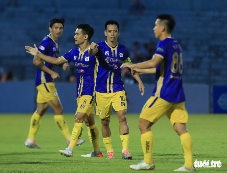 Văn Quyết: Hà Nội FC hiểu đối thủ vì có chuyên gia phân tích - Ảnh 1.