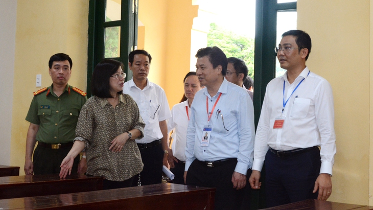 Tạo điều kiện thuận lợi nhất cho thí sinh - Ảnh 1. Tạo điều kiện thuận lợi nhất cho thí sinh - Ảnh 1.