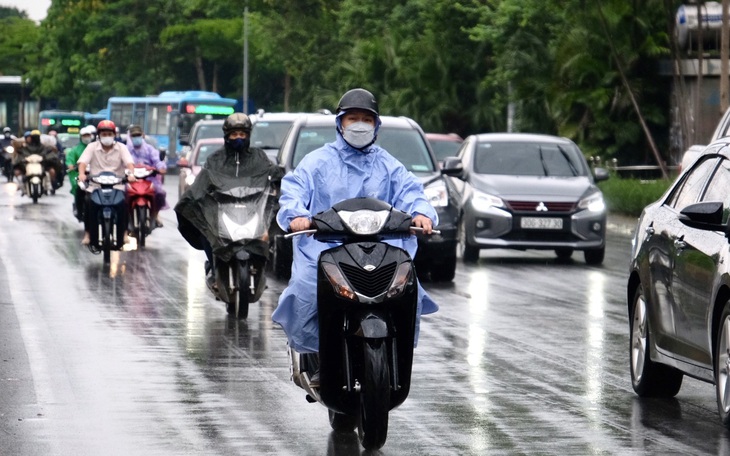 Thời tiết hôm nay 8-7: Nam Bộ nắng nóng, có mưa rào, Bắc Bộ tiếp tục mưa to