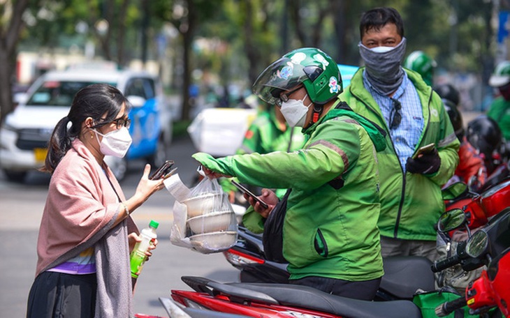 Hãng xe công nghệ ở đâu?