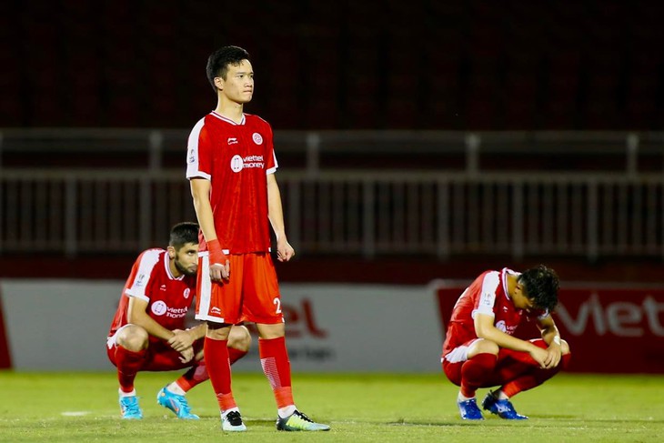 Thất bại trên chấm luân lưu 11m, Viettel dừng bước ở bán kết AFC Cup 2022 - Ảnh 1.