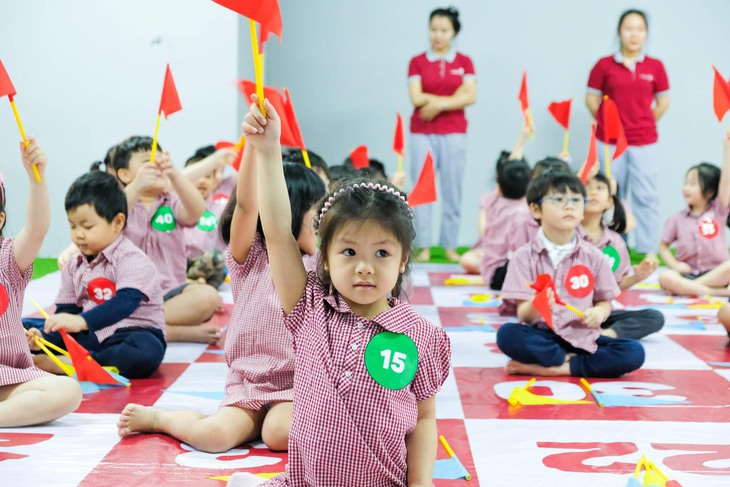 Tuyển sinh đầu cấp: Trái tuyến khó, đúng tuyến chưa chắc dễ - Ảnh 1.